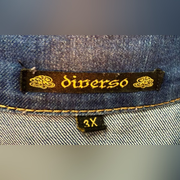 Upcycled Dolly Parton Graphic Tee on Diverso Denim Jean Jacket Size 3X CUSTOM - Picture 7 of 8